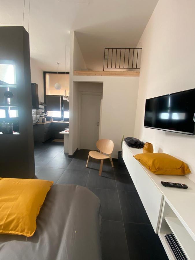 Fashionhouse Bed and Breakfast La Spezia Buitenkant foto